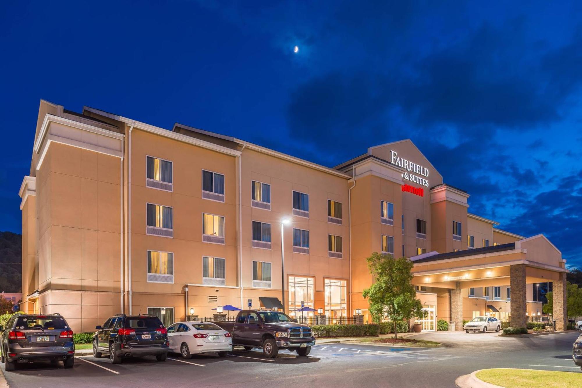 Fairfield Inn And Suites By Marriott Birmingham Pelham/I-65 Екстер'єр фото