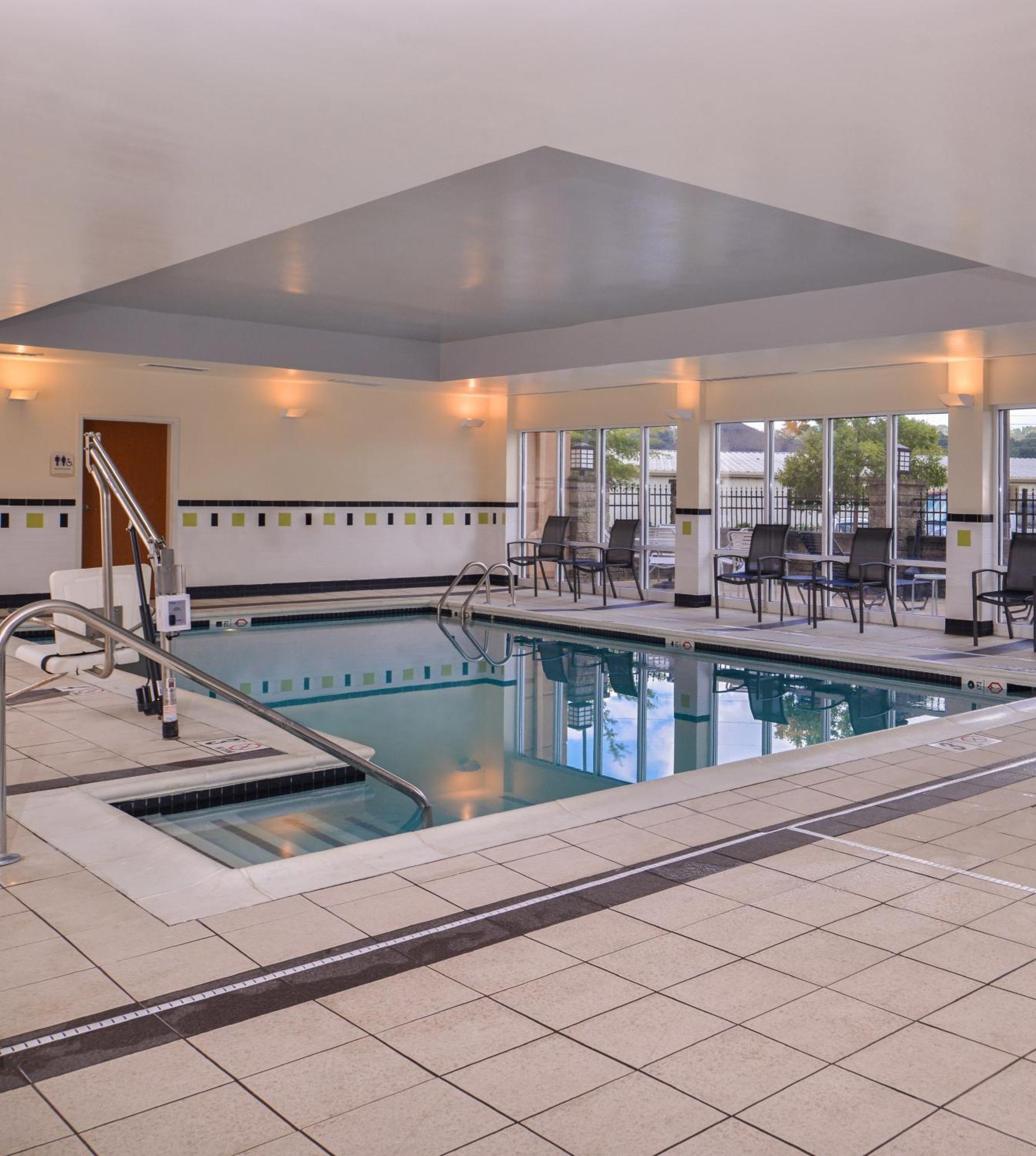 Fairfield Inn And Suites By Marriott Birmingham Pelham/I-65 Екстер'єр фото
